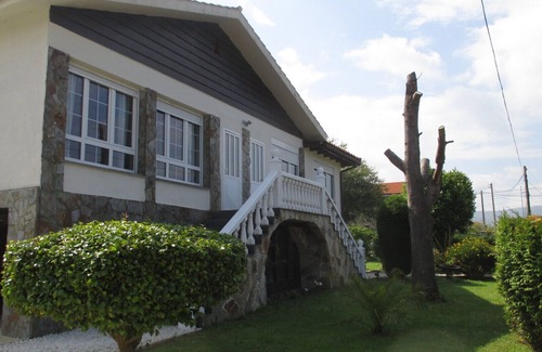 Cudillero Villa | Villa with pool and fireplace.