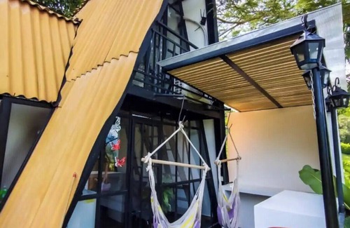 La Pintada Ski Chalet | Villa with private jacuzzi.