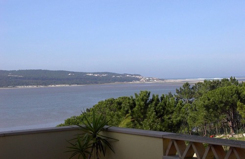 Caldas da Rainha Villa | Villa with private pool and views of Obidos Lagoon