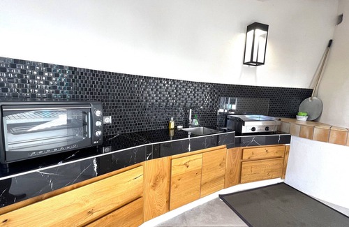 Antheor Villa | Villa with Sea View, Air Conditioning, and Pool