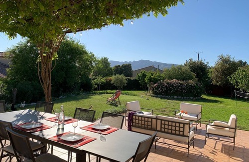 Pourrieres Villa | Villa with secure heated pool, beautiful views, near Aix en Provence