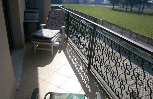 Montesiro Apartment | Villa with swimming pool in brianza