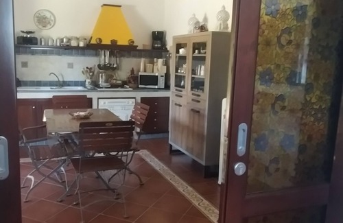 Menfi Villa | Villa with swimming pool and lawn