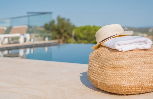 Calonge Villa | Villa with views of the Mediterranean Sea. Infinity pool.