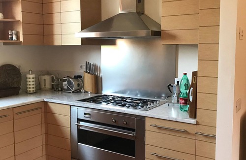 Montecarlo Villa | Villa with WIFI, private pool, TV, patio, pets allowed, panoramic view, parking, close to Lucca