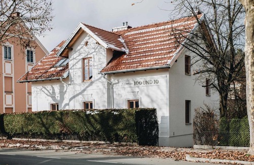Klagenfurt am Woerthersee House | Villa100und10 by Seebnb