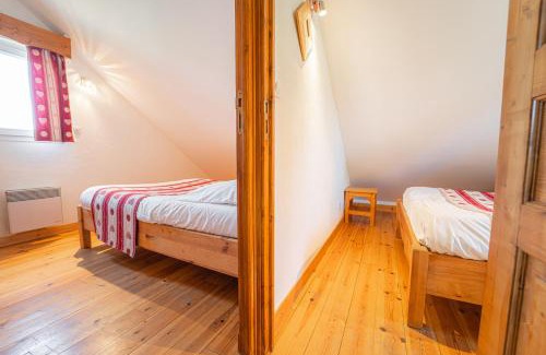 Aumont-Aubrac House | Village de gîtes Les Chalets de l'Aubrac