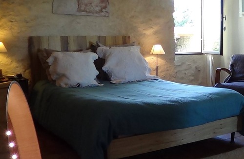 Sauveterre House | Village house 10 minutes from Avignon