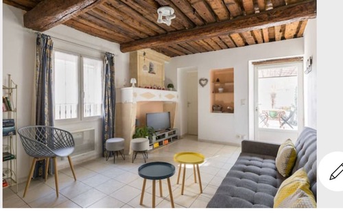 Maillane House | Village house, BBQ, terrace, arbor, near Avignon, St Rémy de Pce