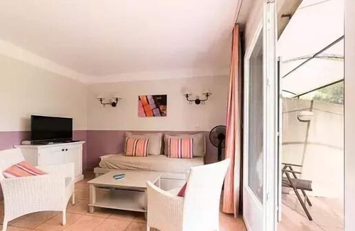 Pont Royal Apartment | Village Pierre & Vacances Pont Royal en Provence - Studio 4 people - 1 sleeping area - Balcony - Lac District