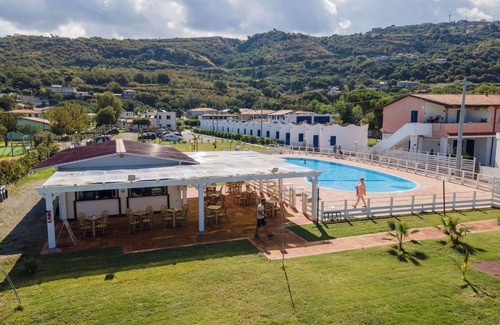 Marina di Zambrone Apartment | Villaggio Residence Emmesse Trilocal 3 rooms