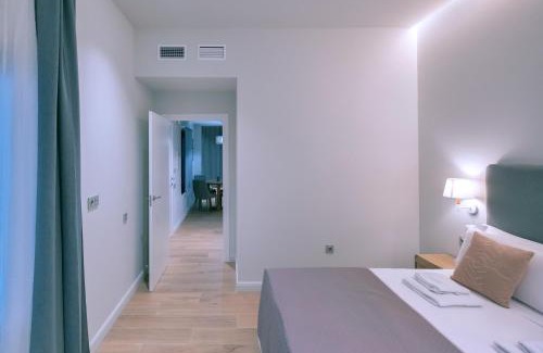 Old Town Apartment | VILLAR Suites by Cadiz4Rentals