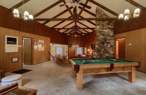 North Wawona House | Villarreal Retreat