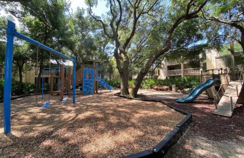Jekyll Island Apartment | Villas by The Sea Three Bedroom Apartment