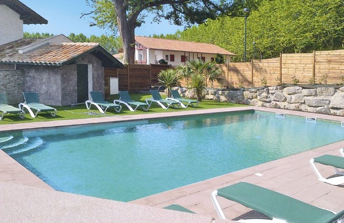 Behobie House | Villas Odalys Collection Domaine de Lana by Interhome