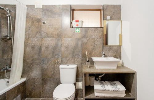 Oeiras Apartment | Vinaika Loft