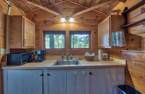 Levering Cabin | Vincent Lake Cabin #1