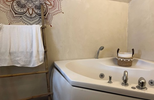 Dompierre-sous-Sanvignes House | Vintage caravan, Nature stay at Michelle's.