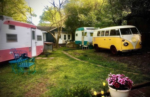 Durham Cottage | Vintage Scotty Camper Cottage w/AC - Durham, NC