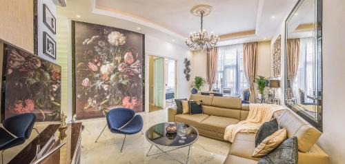 Inner City Budapest Apartment | VIP Residence Riverside 26