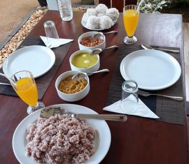 Kalawana House | Virgin Forest Inn