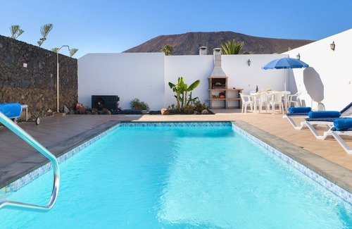 Playa Blanca Ski Chalet | Vista Mar y Volcán, confort y relax