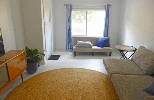 Greenwell Point House | Viv's Place