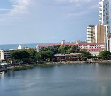 El Laguito Apartment | Vive 801
