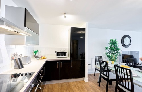 Central Milton Keynes Apartment | Vizion by ShortstayMK