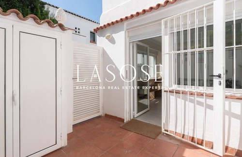 Pedralbes Cottage | Vocation house with private gardens in the foothills
