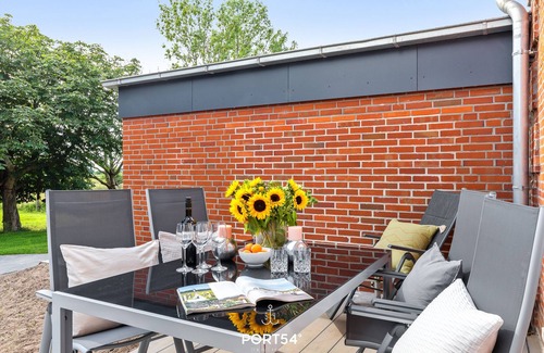 Emmelsbull Apartment | Vogelsang - idyllic, rural, North Sea, near Sylt