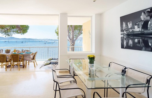 Puerto de Pollensa Apartment | Voramar Claudia - Seafront Apartment