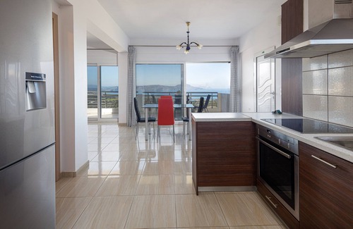 Filaki Apartment | Vourvahis Seaview Apartment in Karoti