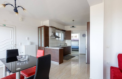 Filaki Apartment | Vourvahis Seaview Apartment in Karoti