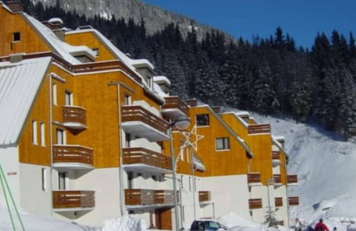Le Pleynet Apartment | Vrbo Property