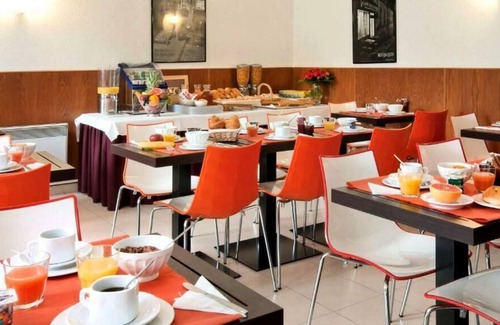 Vanves Apartment | Vrbo Property