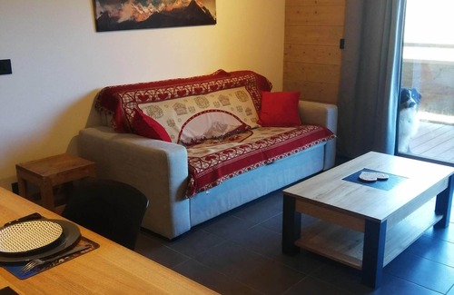 Sainte-Foy-Tarentaise Apartment | Vue Imprenable sur les Montagnes Dans Résidence Haut de Gamme