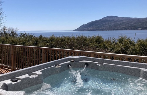 Baie-St-Paul Cottage | Vue incroyable sur le fleuve! Avec SPA
