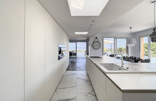 Cavalaire-sur-Mer Apartment | Vue Panoramique Pour Appartement Dernier Étage, Proche des Plages/Centre Ville