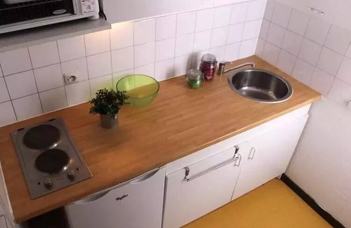 Mejannes-le-Clap Apartment | VVF Méjannes Gard * - 3 Room Gite 7 People 1 baby