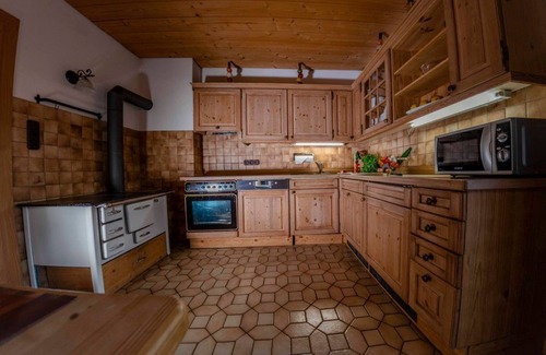 Mittenwald Apartment | Wörnerblick, vacation apartment - vacation apartment/1 bedroom/bathroom and WC