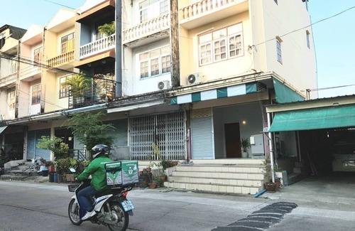 Bang Kapi House | W.House I spacious cozy loft I family group friendly - Near BKK Airport
