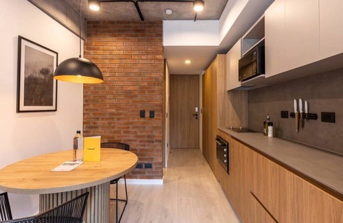 Barrios Unidos Apartment | w* | Lovely loft in Parque Virrey
