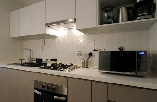 Santa Cruz Apartment | w* | Sensational 2BR w/Balcony in Miraflores