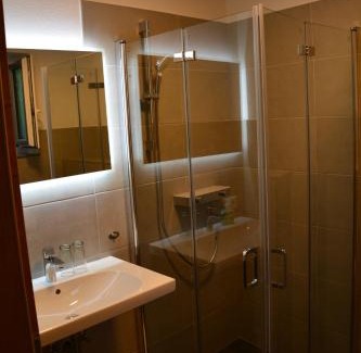 Unternalb House | Wachtelwerkstatt