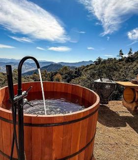 Campos do Jordao Ski Chalet | Wagon Cella faroeste com Spa em Campos