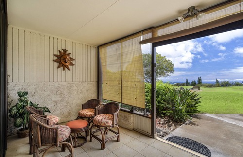 Waikoloa Condo | WAIKOLOA VILLAGE CONDO#E10: GOLF COURSE FRONTAGE, OCEAN VIEWS, GREAT STUDIO!