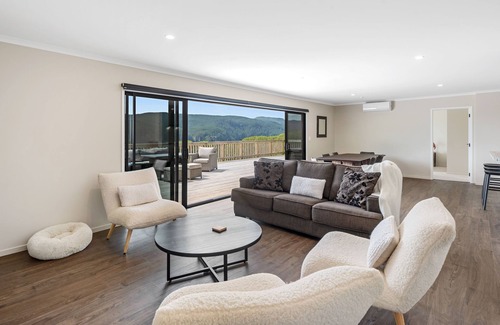 North Island House | Waipamu Lodge – Whakamaru Holiday Home