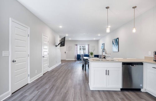 Clarksville House | Waiting to Excell in Clarksville