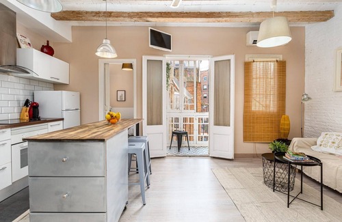 Sant Antoni Apartment | Wake in a luminous, chic and ideally located flat, surrounded by the magic of Barcelona